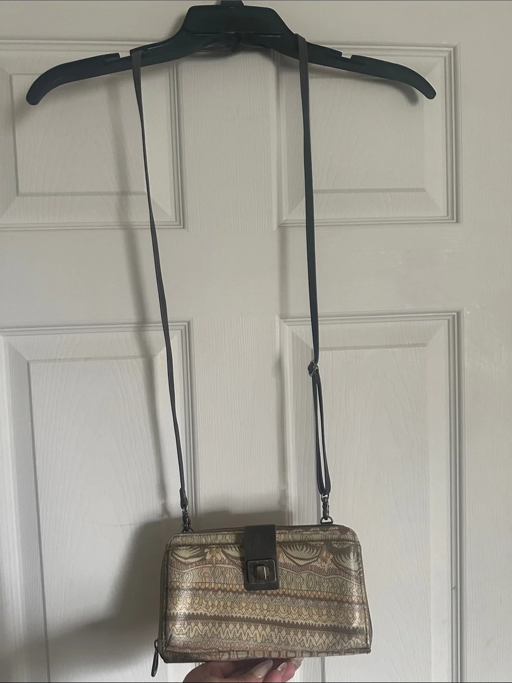 Boho Pattern Convertible Crossbody Wallet - Picture 3 of 4